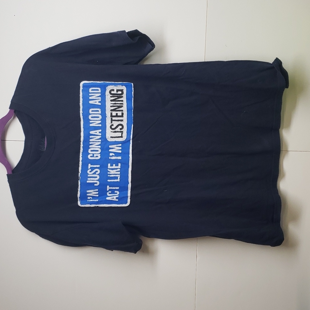 Large blue Tshirt